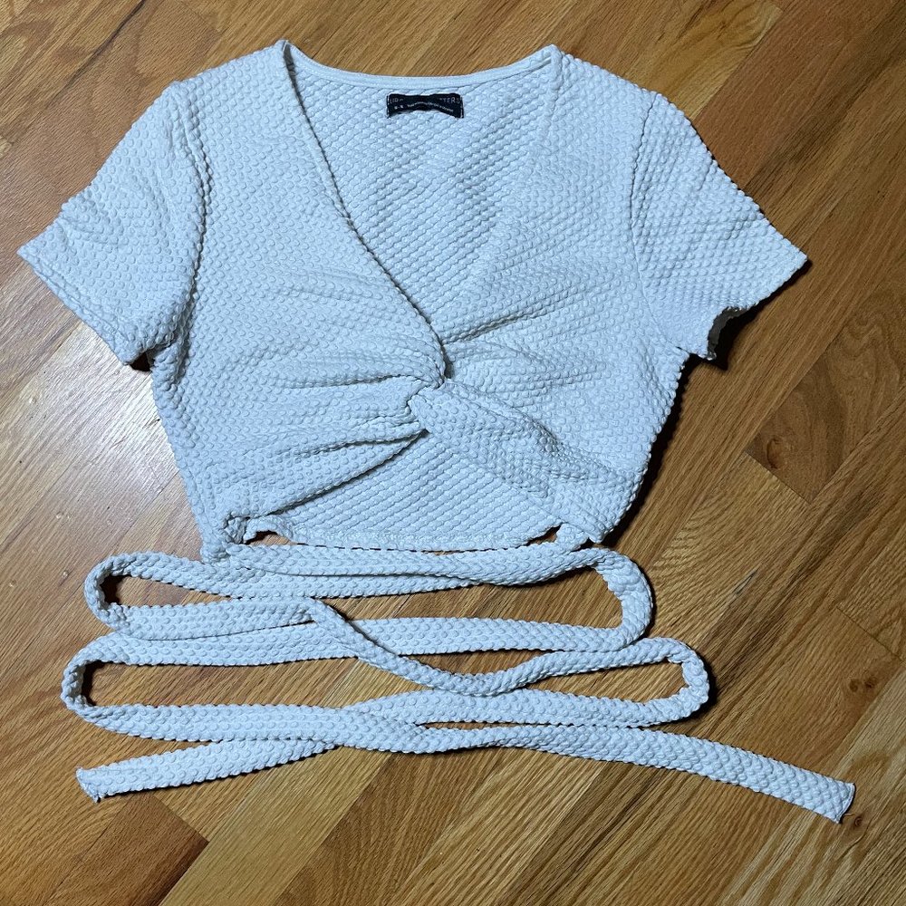 urban outfitters white wrap crop top